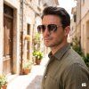 Slunecni bryle GUESS GF5081 10F M lifestyle 002 web